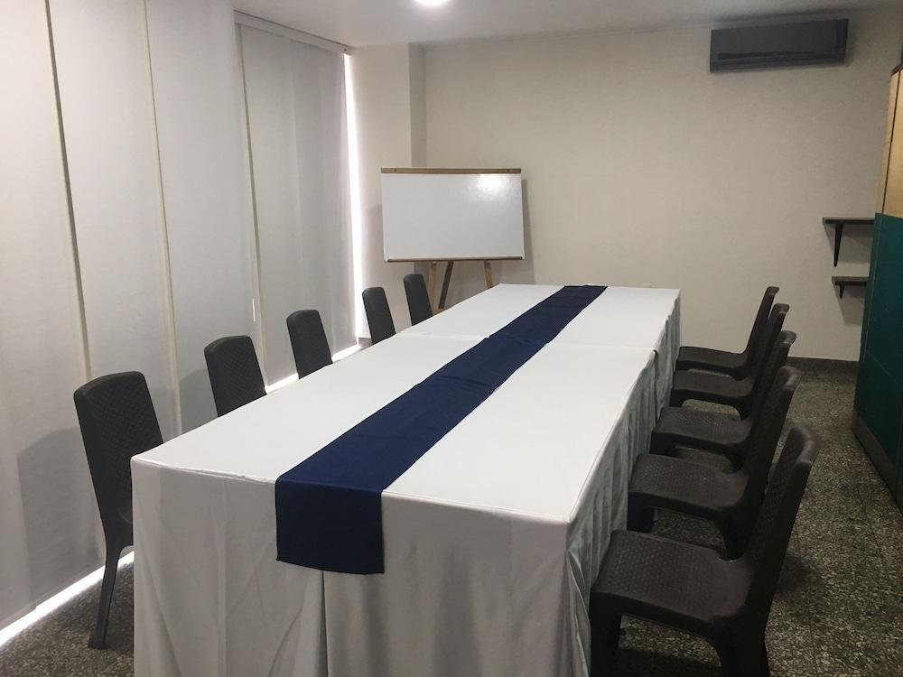 בוקארמנגה Hotel Ruittoque D Prada מראה חיצוני תמונה